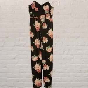 Band of Gypsies Floral structured bodice Jumpsuit Black/Pink/cream Size M